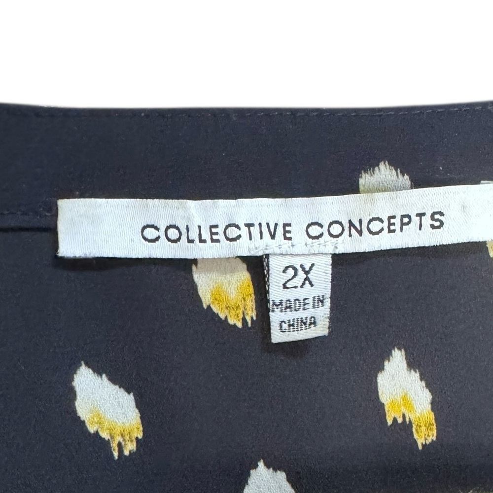 Collective Concepts Blue Relaxed Blouse with White and Yellow Pattern - 2X - Picture 3 of 6